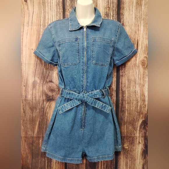 Encore Jean Denim Short Sleeved Romper Size Large! - Picture 2 of 8